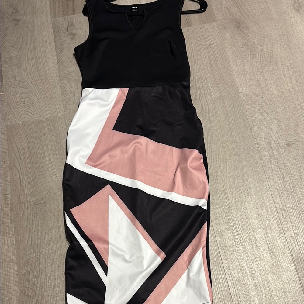 SHEIN Black and White Asymmetrical Bodycon Dress
